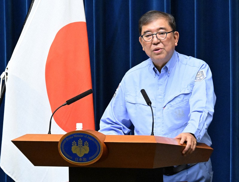 政治の動きを写真で：政治の動きを写真で「9月1日」 首相が防災服で