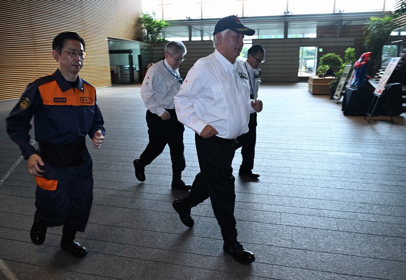 政治の動きを写真で：政治の動きを写真で「9月1日」 首相が防災服で