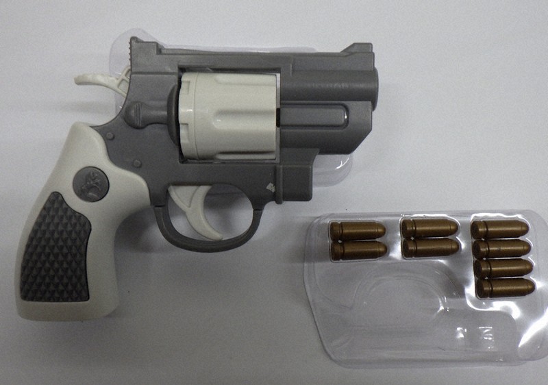 発射機能ある「玩具拳銃」回収進まず ゲームの景品などで流通 山口