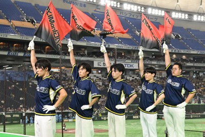 鷺宮製作所の応援団（1回戦）