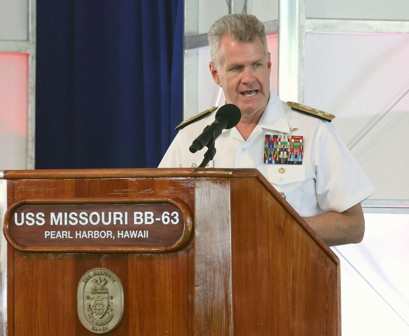 演説する米インド太平洋軍のパパロ司令官＝米ハワイ州真珠湾の埠頭で2025年9月2日、共同