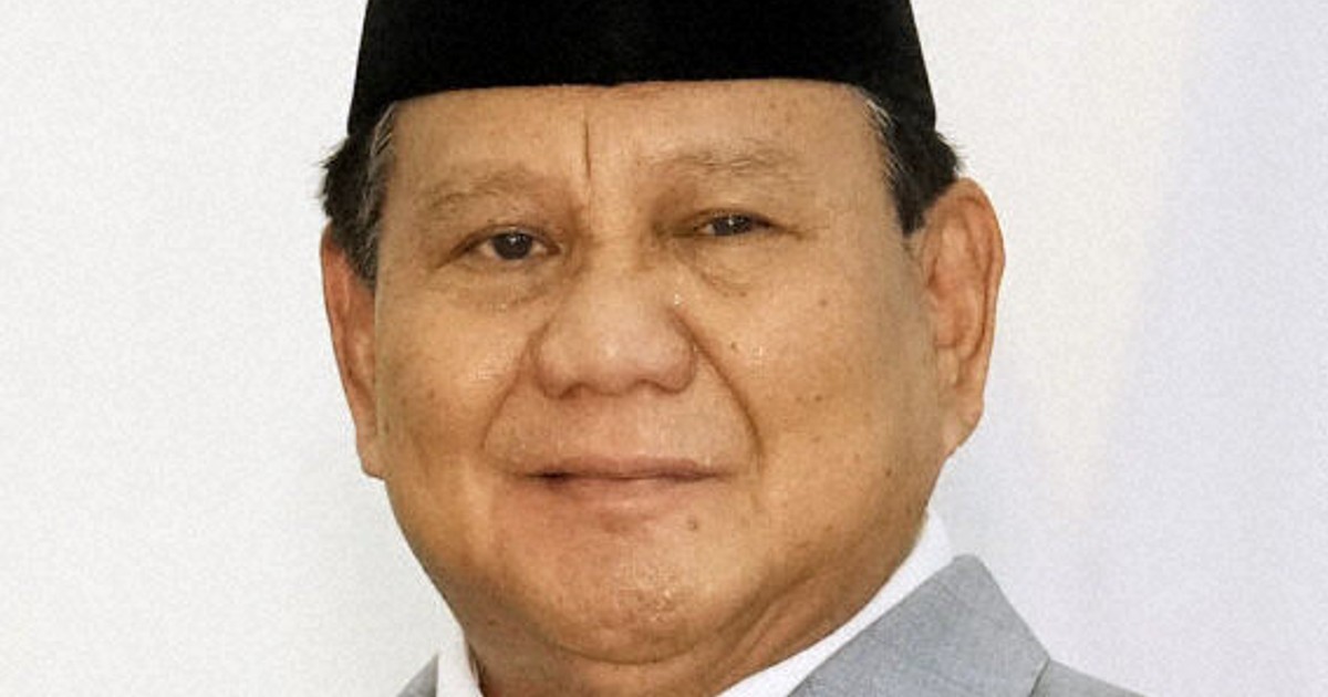 Indonesia leader leaves for China after canceling trip over protests