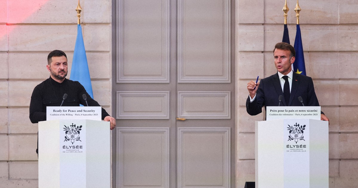 ウクライナ　祖国の擁護者記章 キーウの祖国記念碑、国章取り付け 写真13枚 国際ニュース