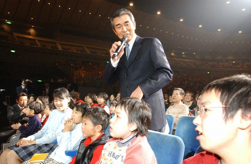 舘ひろし北海道フェア代表取締役コンサート台本 mqdefault.jpg