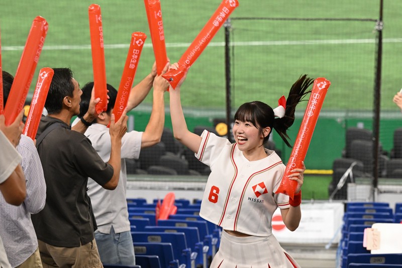 日本生命の応援団（準々決勝）都市対抗野球2025 [写真特集1/34] | 毎日新聞