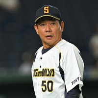 【東京都（鷺宮製作所）－大阪市（日本生命）】東京都の幡野一男監督＝東京ドームで2025年9月6日、新宮巳美撮影
