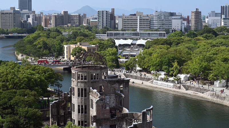 レトロの美：広島平和記念資料館（原爆資料館） 広島市中区 繁華街・・・・今は鎮 …