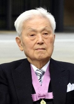 国際法と共に歩んだ六〇年 学者として裁判官として/東信堂/小田滋（単行本） 49d2ac29-9f27-4846-bcb3-