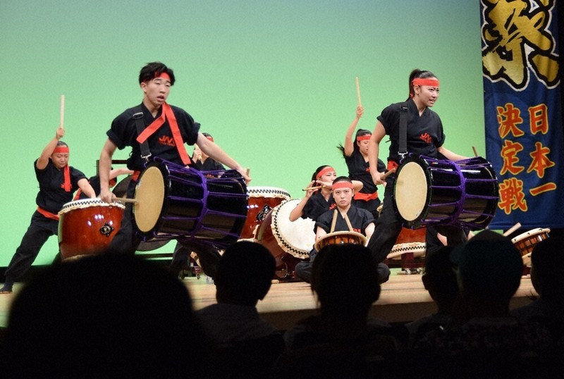 山慶製作　和太鼓　高級日本製　送料無料‼︎ 和太鼓日本一決定戦 ジュニアの部、優勝 TAKERUの会 真 ／千葉 | 毎日新聞