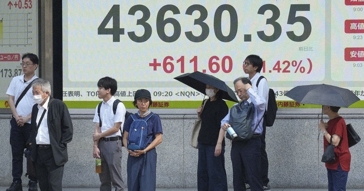 Japan firms' mood turns positive as tariff fears ease: gov't survey