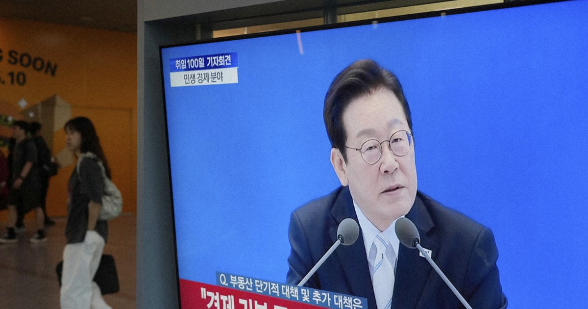 South Korea president says Korean companies will hesitate to invest in US without better visa system
