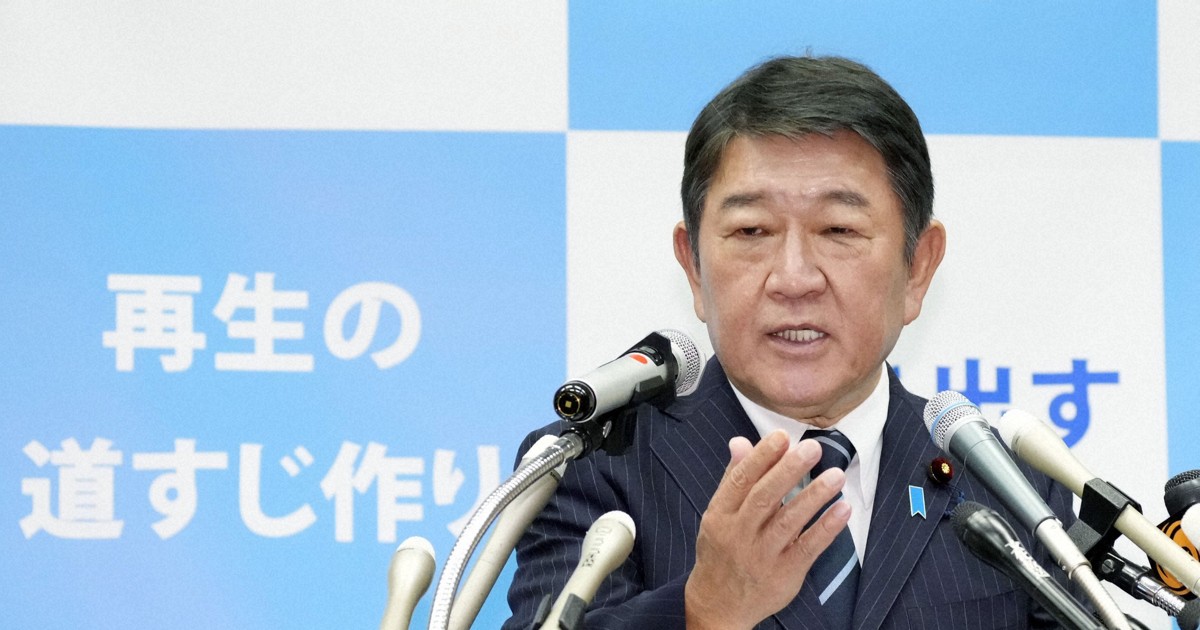 Ex-top diplomat Motegi vows to seek new ruling bloc if elected LDP chief