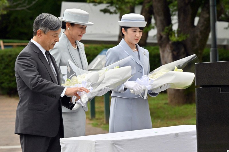❤︎М❤︎様(9/13) 天皇ご一家が長崎入り 戦後80年、原爆犠牲者悼む 愛子さまは初 [写真
