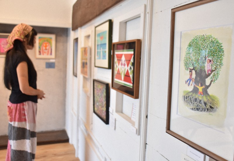 子どもの命を守れ 絵本作家25人が訴えるパレスチナの窮状 福岡 | 毎日新聞