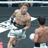 世界スーパーバンタム級4団体統一タイトルマッチ 井上尚弥が王座防衛