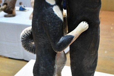 木彫りのお父さん 木彫公募展 水嶋さん（養父）文科大臣賞 知事賞は北川さん（丹波