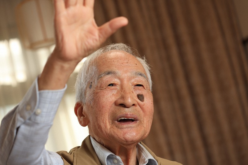 京大名誉教授の佐藤文隆さん死去 87歳 ブラックホール解明に貢献