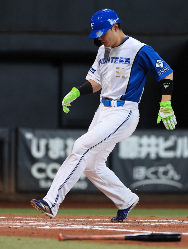 日本ハムが終盤突き放し12－5で西武に勝って3連勝 プロ野球パ・リーグ