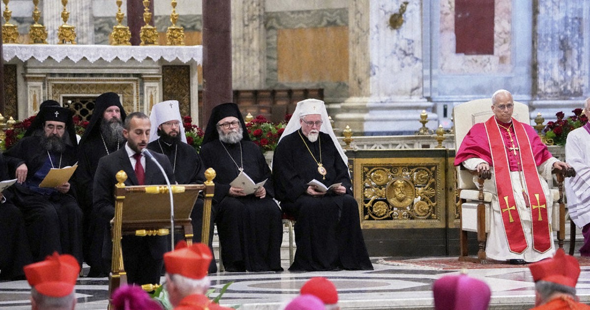 Pope honors 21st century martyrs: Christians killed by Islamic militants, mafias, Amazon ranchers