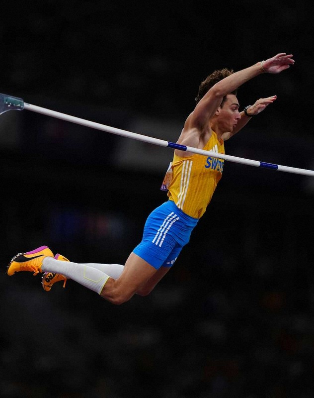 世界陸上 デュプランティス 直筆サイン 2L 棒高跳び 世界陸上 デュプランティス 直筆サイン A4 棒高跳び