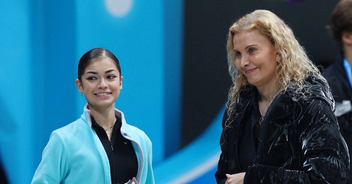 復帰のロシア勢　ペトロシャンの隣に敏腕コーチ　フィギュア五輪予選