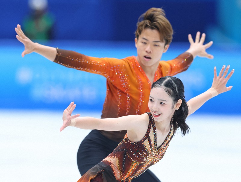 ペアSP、ゆなすみは4位 フィギュア五輪予選 | 毎日新聞
