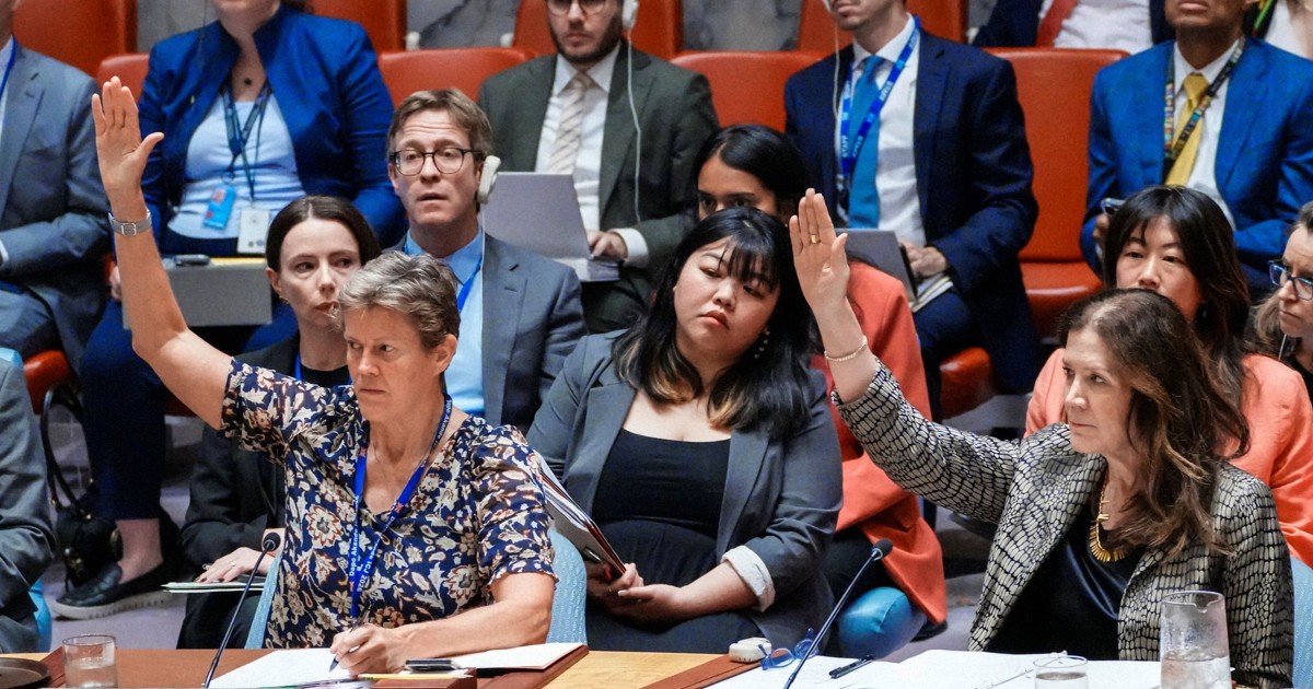 国連の対イラン制裁、復活の公算　安保理が「解除継続」決議案を否決