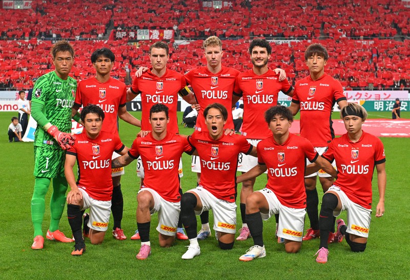 鹿島アントラーズ首位浮上 2位と勝ち点3差 サッカーJ1第30節 [写真特集