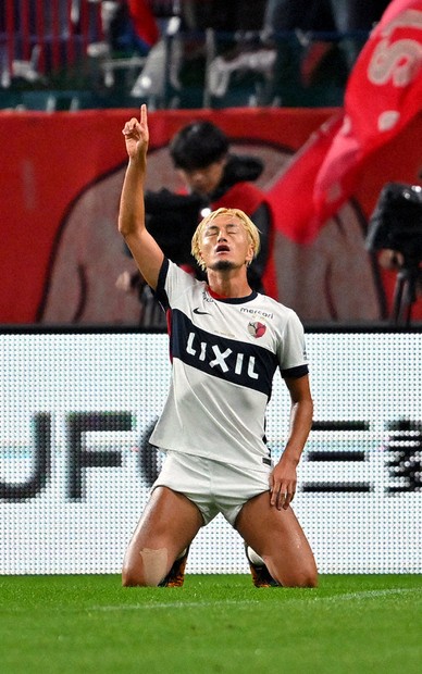 サッカー世界一—華麗なる激突 mqdefault.jpg