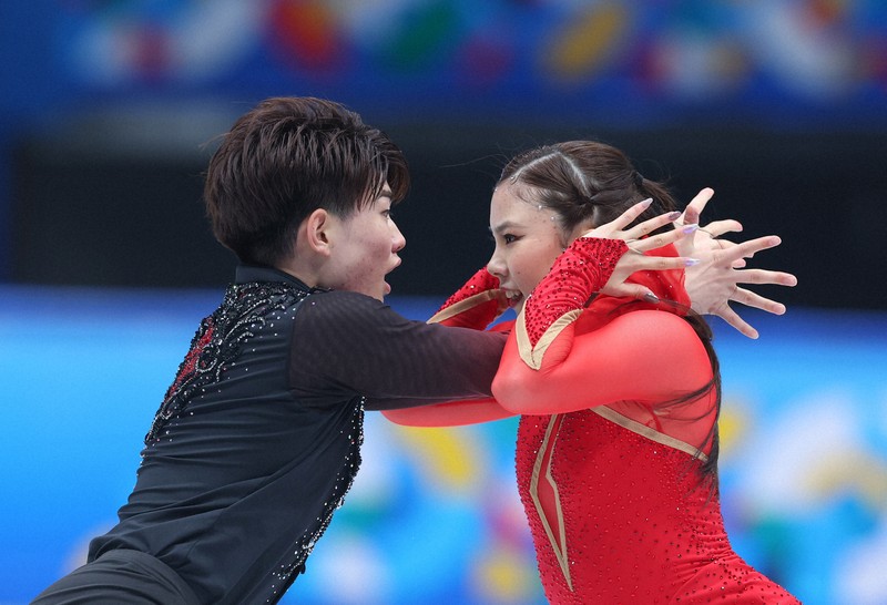 再最最終！お値下げ◆真琴◆ 美品　5音階12弦 ピアノ楽譜】115万キロのフィルム / Official髭男dism（中級） - 楽譜