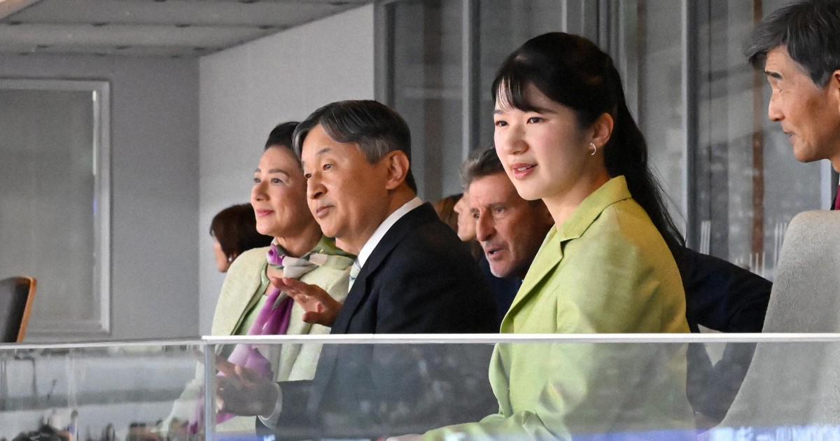 天皇、皇后両陛下と長女愛子さまが陸上の世界選手権を観戦 [写真特集1