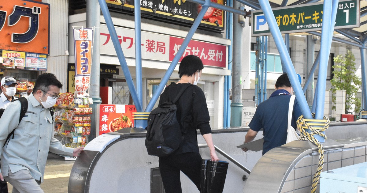 車内に泥、鍵開かず　浸水の地下駐車場、所有者の車確認始まる　三重
