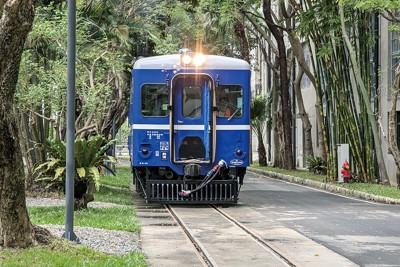 懐かしい車両が多数展示され、走行イベントも開かれる （国家鉄道博物館提供）