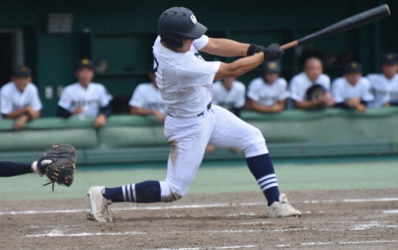 秋季高校野球：岐阜県大会 大垣日大、猛攻で連覇 中京に9－2 3位は岐阜