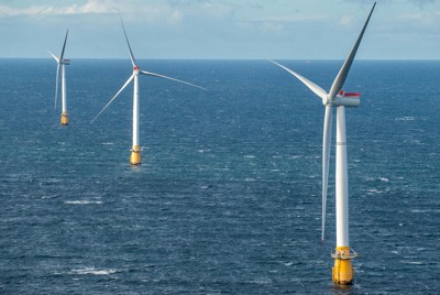 世界で最初とされる英スコットランドの浮体式洋上風力発電の施設＝スコットランド自治政府提供（© 2025 Scottish Enterprise）