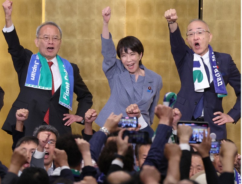 愛するものは、虎とスポーツカーと流行歌 高市早苗氏の素顔 | 毎日新聞