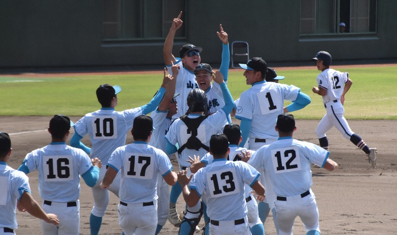 高校野球で初の7回制に「スピーディー」「物足りない」 国スポ | 毎日新聞
