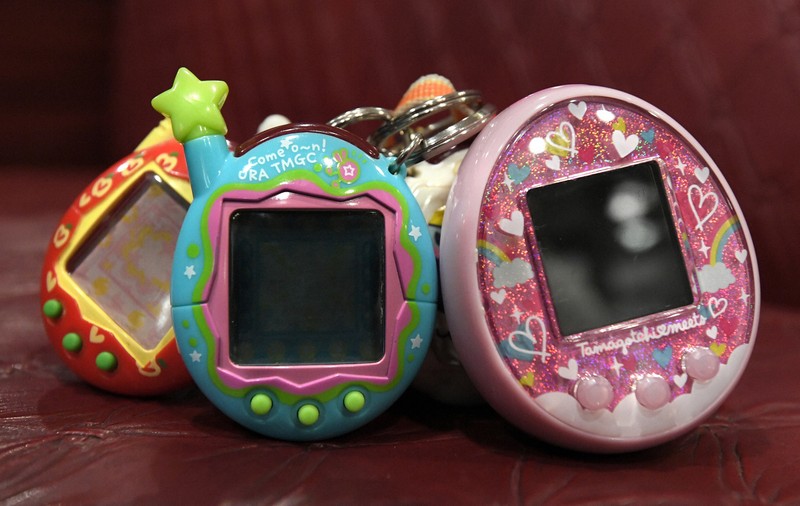 たまごっちにトイカメラ… おもちゃに平成レトロブームの「なぜ