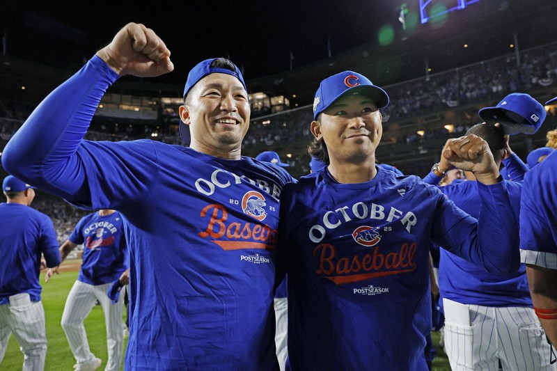 鈴木誠也が二塁打、カブスが地区シリーズ進出 米大リーグプレーオフ