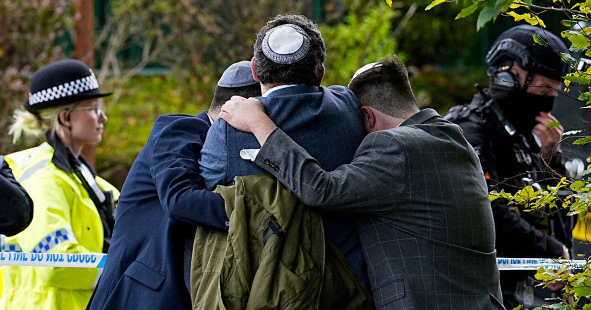 Man kills 2 in car ramming and stabbing attack at English synagogue on Jewish holy day