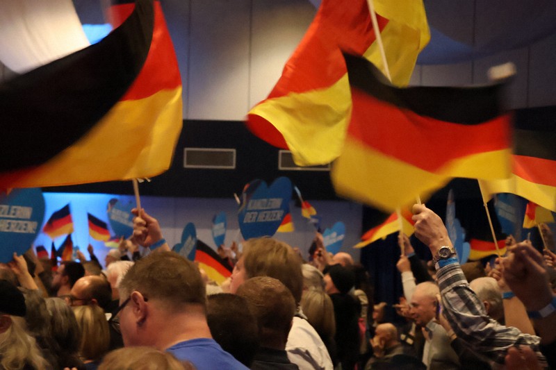 右派ポピュリズムと陰謀論の「融合」 独AfD、コロナ禍機に存在感