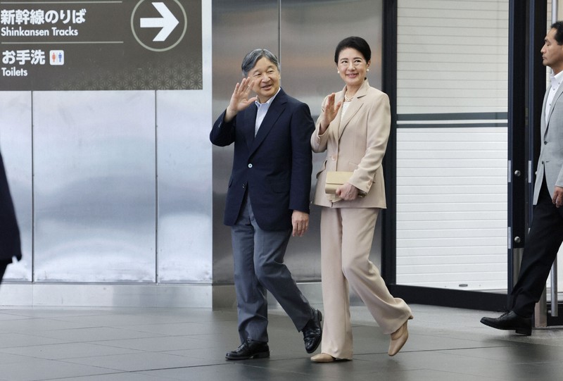 天皇、皇后両陛下 京都府立植物園で「どんぐりの森」などをご視察