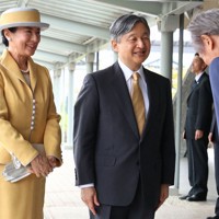 天皇、皇后両陛下 「科学技術と人類の未来に関する国際フォーラム」に