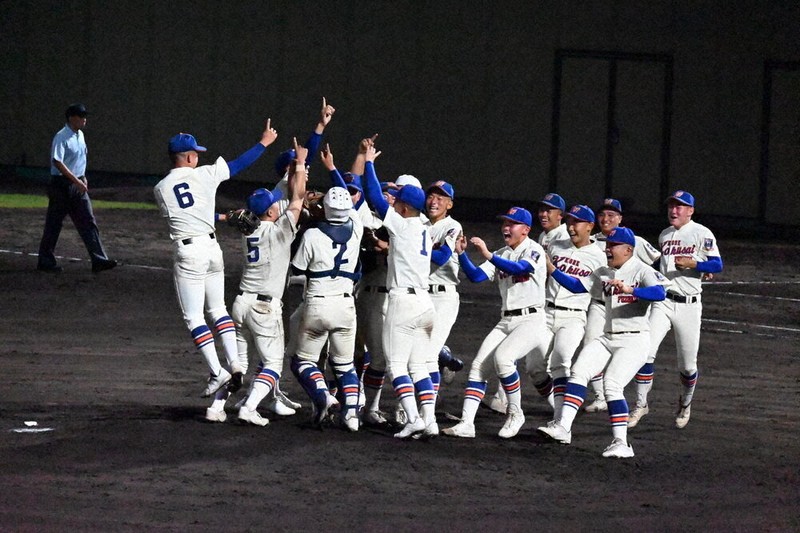 秋の高校野球：県大会 神戸国際大付、5年ぶりV 3位は東洋大姫路 近畿