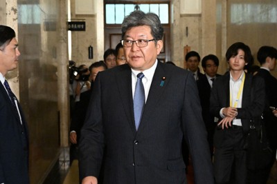 「戻る自民」皮肉も　「裏金議員」萩生田氏起用に与野党から批判