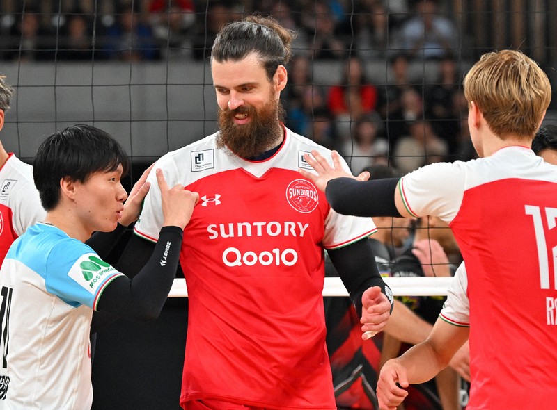 サントリー小川智大「藍がいるんで助かってる」 ペルージャ戦