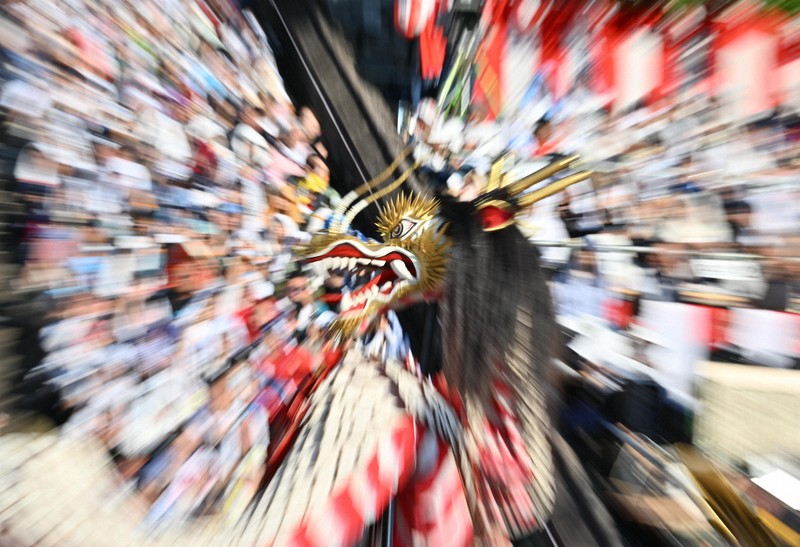 もってこ～い！」長崎くんち始まる [写真特集1/17] | 毎日新聞