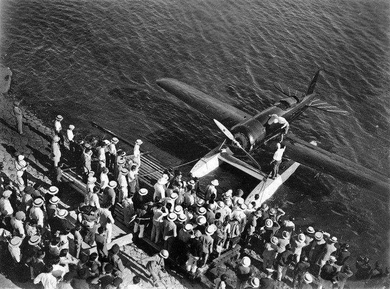 1904年 100年前のアンティーク写真 歴史的写真 ヴィンテージ 飛行機　 れとろ探訪：リンドバーグの来訪 ／大阪 | 毎日新聞