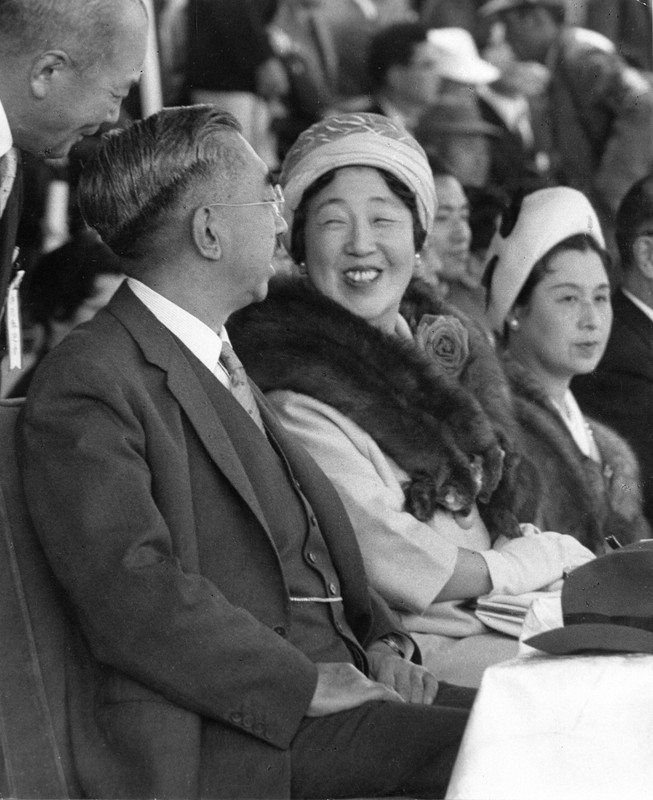 昭和天皇支えた香淳皇后 実録公開、「おきさき教育」や戦中の言動も