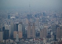 Skyscrapers in Tokyo's Shinjuku Ward are seen from a Mainichi Shimbun helicopter in April 2020. (Mainichi)